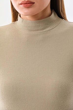 Sistas Kadın Yarım Kol Yarım Balıkçı Yaka Bluz 20623 Bej