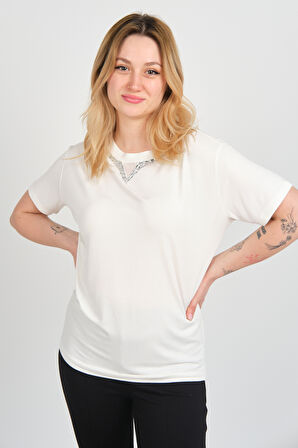 Sistas Kadın Yakası Parlak Taş Süslemeli Kısa Kollu Bluz 24281 Ekru