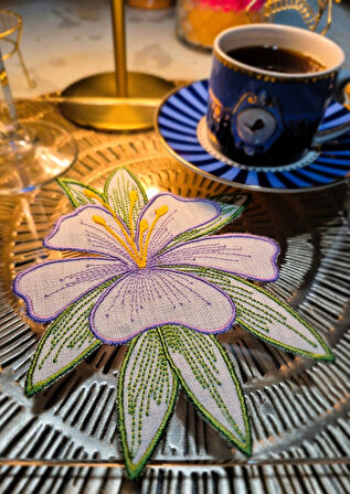 Agbtrend 2 Adet Mor Zambak Nakışlı Sunum ve Kokteyl Peçetesi