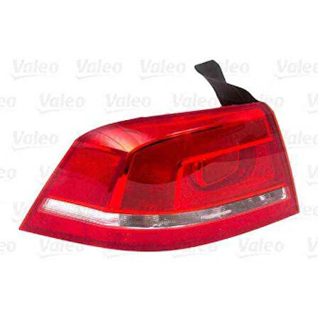 Vag Stop Lambası Sol Dis Ampullu Passat B7 11>15 - Valeo 044513