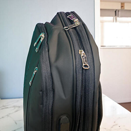 Laptop Gözlü ve Körüklü İnce Tasarım Sırt Çantası Baggaj S24133