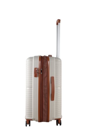 V379 AURA Y.ÜRETİM PP VALİZ  SET