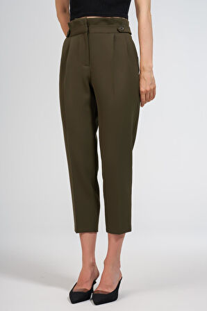 Kemer Üstü Apolet Ve Pili Detaylı-Havuç Pantolon