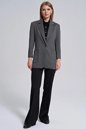 Mono Yaka-Cep Detaylı Ceket