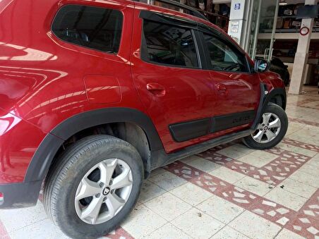 Dacia Duster Kırmızı Yazılı Kapı ve Çamurluk Koruma Premium Dodik Seti 2018 ve Üstü