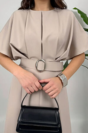 Alora Kadın Kemer Detaylı Şık Taş Elbise – Özel Günler İçin Zarafet