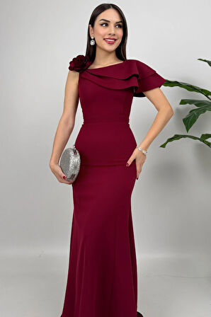 Delvira Drapeli Tek Omuz Çiçek Detaylı Uzun Bordo Abiye Elbise