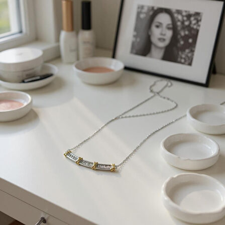 Kadın Çelik Kolye - Çapraz Eğri Taşlı Model, Gümüş Renk