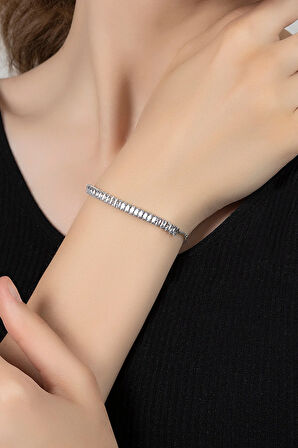 Zarif Kadın Kol Saati Zirkon Taşlı Baget Bileklik Kombin Gümüş Renk PL-1549B2