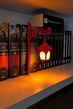 Kitap Arası Sokak Lambası Dekoru | LED Tealight Mum Dahil | Dekoratif Kitaplık Objesi