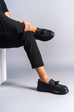 ET154 Blaze Bağcıksız Püsküllü Cilt Erkek Günlük Spor Klasik Ayakkabı ST - Siyah