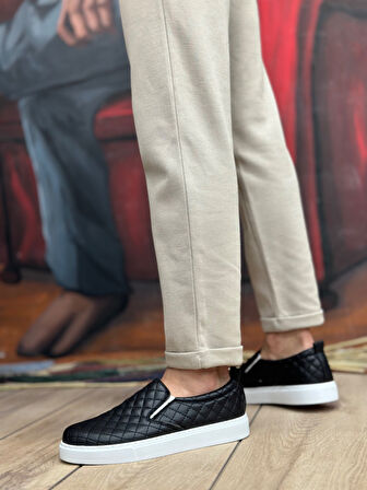 ET0353 Bağcıksız Kapitone Siyah Beyaz Taban Günlük Erkek Ayakkabı