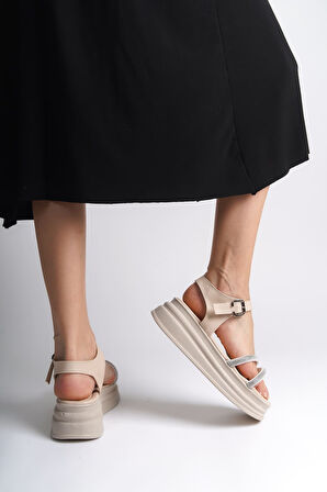 JET-ZLOHE Kalın Tokalı Taşlı Şeritli Ortopedik Taban Kadın Sandalet  CKT - Krem