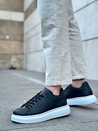 ET0547 Kalın Yüksek Taban Siyah Beyaz Bağcıklı Spor Erkek Ayakkabı