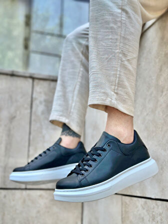 ET0547 Kalın Yüksek Taban Siyah Beyaz Bağcıklı Spor Erkek Ayakkabı