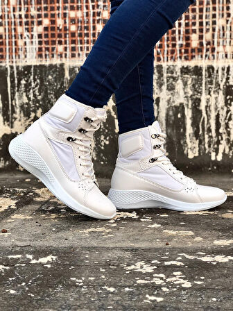 ET0600 Bağcıklı Beyaz Boksör Unisex Spor Postal Bot