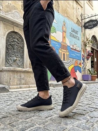 ET0248 Siyah Bej Taban Esnek Bağcıklı Ultra Hafif Nefes Alan Sneaker Ayakkabı