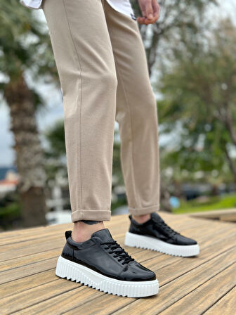 ET8104 Yüksek Siyah Taban Rugan Bağcıklı Erkek Ayakkabı