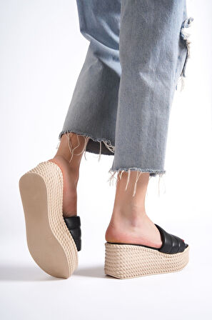 JET-REINA Dolgu Topuklu Ortopedik Taban Hasır Görünümlü Kadın Terlik CKT - Siyah