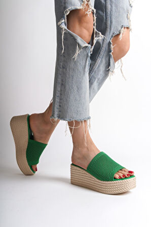 JET-MARLA Dolgu Topuklu Ortopedik Taban Hasır Görünümlü Triko Kadın Terlik  TKT - Yeşil