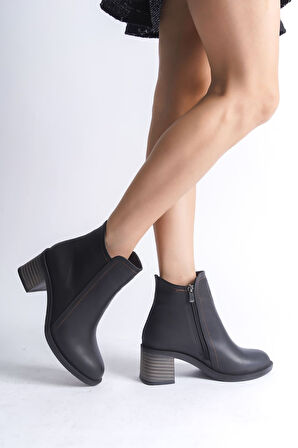 JET-LARISSA Fermuarlı Ortopedik Taban TopukluKadın Bot  CST - Siyah