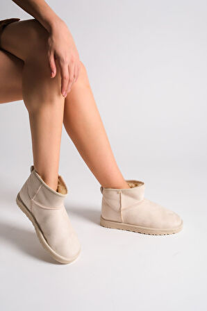 JET-JOLIE Bağcıksız Düz Taban İçi Kürklü Kısa Süet Kadın Bot SKT - Krem