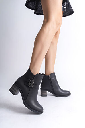 JET-NOEMI Tokalı Fermuarlı Ortopedik Taban TopukluKadın Bot  CST - Siyah