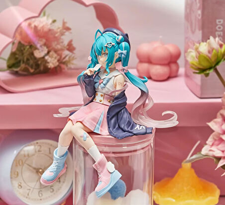 Hatsune Miku Love Sailor Sanal Şarkıcı Manga Anime Karakter Figür Koleksiyon Figür Oyuncak Seti 14 cm.