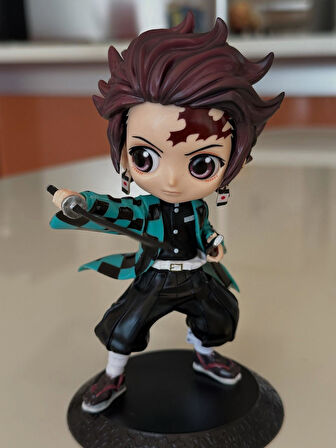 Demon Slayer: Kimetsu no Yaiba Tanjiro Kamado Anime Karakter Figür Oyuncak Koleksiyonluk Biblo 15 cm