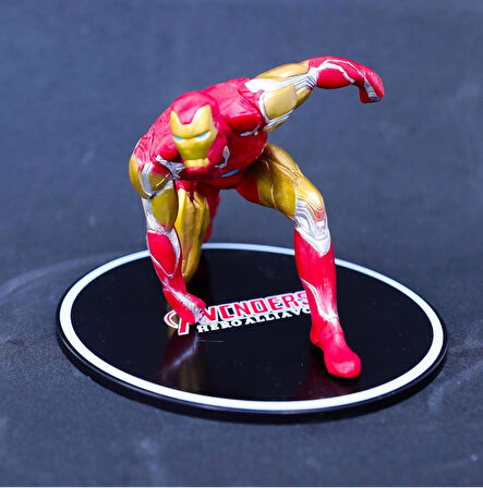 Marvel Avengers Yenilmezler Ironman Stantlı Oyuncak Figür Karakter Masaüstü Biblo Gençlere Hediye