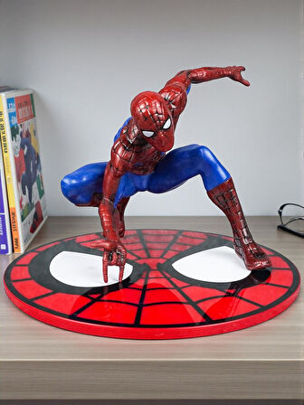 Marvel Avengers Yenilmezler Spiderman Özel Stantlı Oyuncak Figür Karakter Masaüstü Biblo Hediye Seti