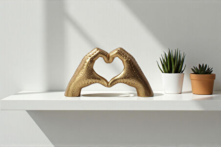 Lüks İskandinav Tasarım Kalp Şeklinde El Heykel Biblo | Sevgiliye Hediye Yeni Ev Ofis Hediyesi 11 cm