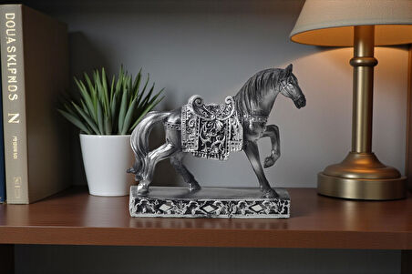 Lüks Nakış İşlemeli At Heykeli Dekoratif Masaüstü Biblo 12 cm. Ev Ofis Yeni Yıl Hediyesi Vitrin Süsü
