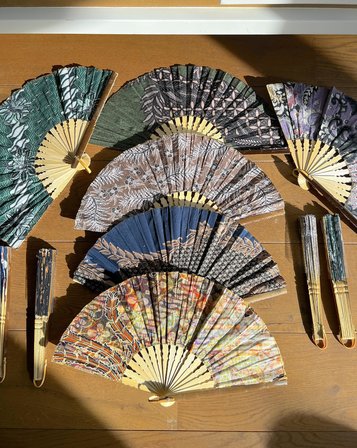 Endonezya Batik Kumaş Bambu Ahşap Yelpaze 27 Cm El Yapımı Vintage Japon El Fanı Büyük Boy 2 Adet