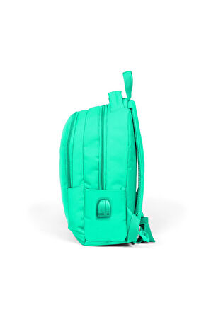 Coral High Kids Su Yeşili Üç Bölmeli USB Şarjlı Kulaklık Çıkışlı Sırt Çantası 24309