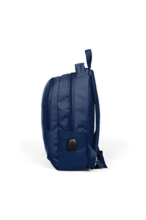 Coral High Kids Lacivert Üç Bölmeli USB Şarjlı Kulaklık Çıkışlı Sırt Çantası 24313