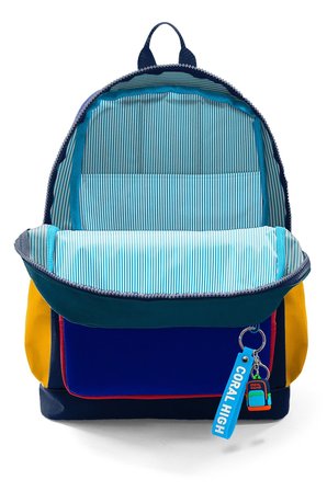 Coral High Erkek Çocuk Lacivert Çizgi Desenli İlkokul Sırt Çantası (Dört Bölme) 33222