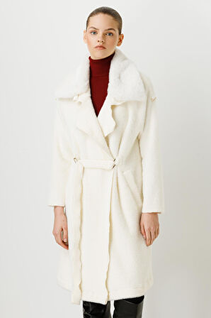 Kürk Detaylı Kaban-Ekru | 2