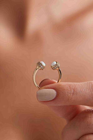 14 Ayar Altın Opal Glow Yüzük