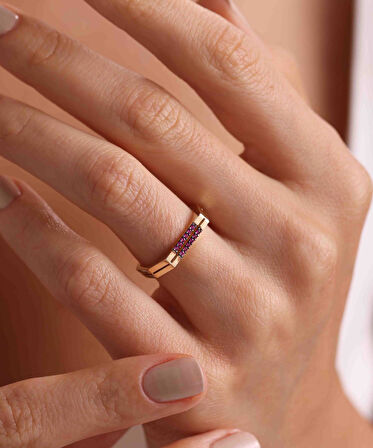 14 Ayar Altın Kırmızı Taşlı Çift Sıra Yüzük