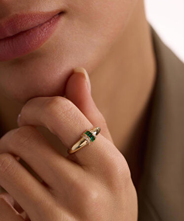 14 Ayar Altın Yeşil Taşlı Yüzük