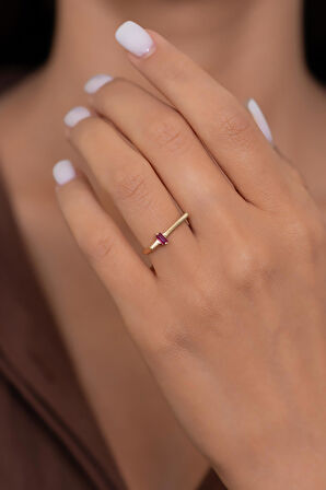 14 Ayar Altın Pembe Baget Taşlı Düz Yüzük