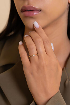 14 Ayar Altın Minimal Taşlı Geometrik Yüzük