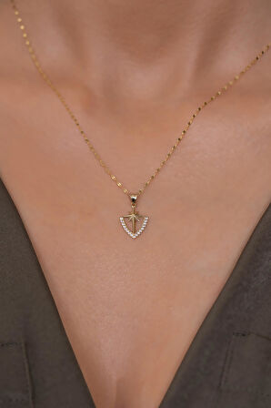 14 Ayar Altın Kuzey Yıldızı Kalkan Kolye