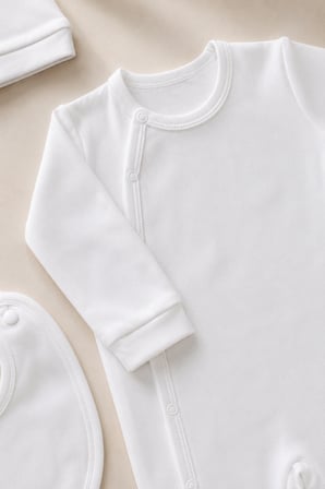 Yenidoğan Bebek 4'lü Set Patikli Tulum Bere Önlük Battaniye 7069