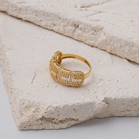 14 Ayar Altın Baget Beştaş Yüzük