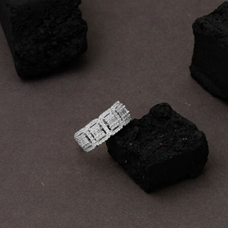 Beyaz Altın Baget Beştaş Yüzük 14 Ayar