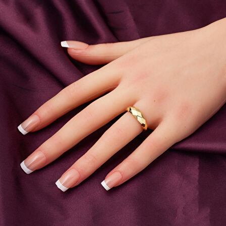 Prizma Köşeli 14 Ayar Altın Yüzük