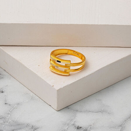 3 Sıra Ajda Kaburga Altın Yüzük