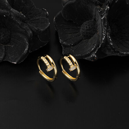 Çivili Altın 14 Ayar Halka Küpe